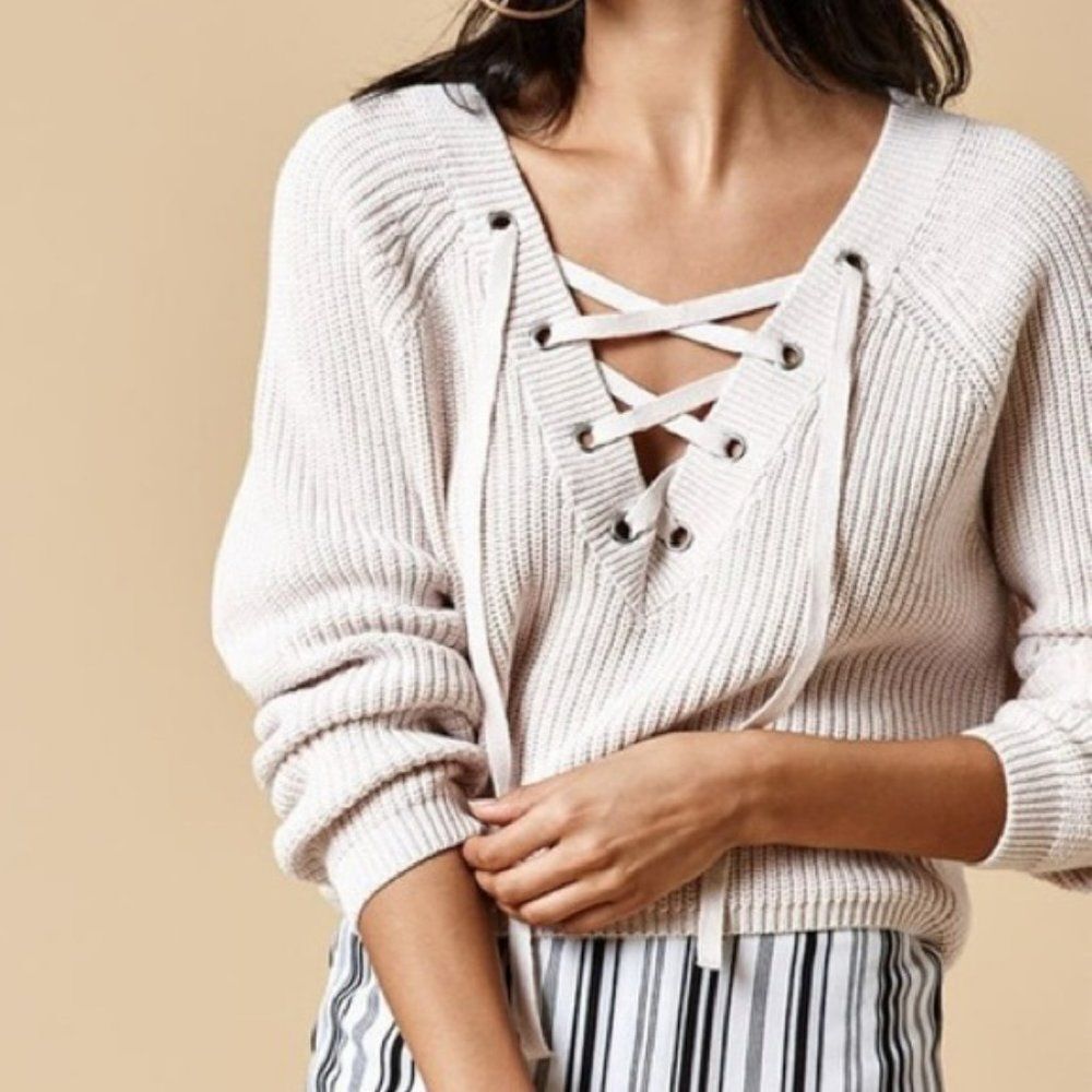 Kendall & Kylie  Lace Up V Neck Cropped Ribbed Sweater Women XS